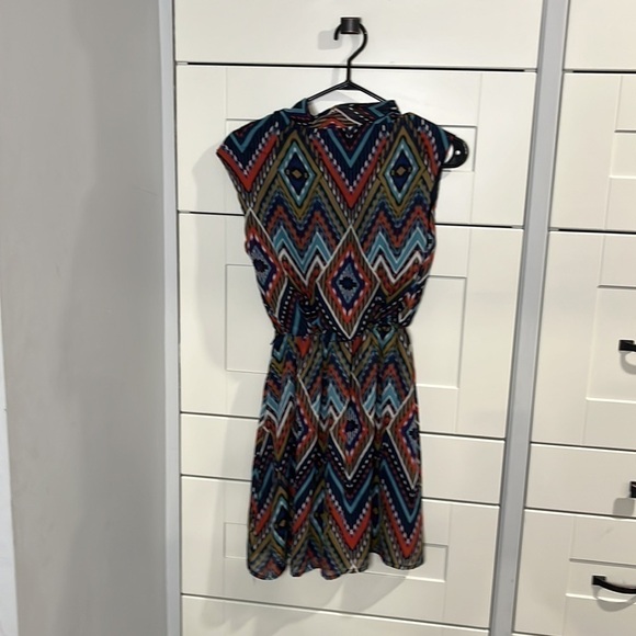 J for justify patterned BoHo chic dress layered patterned cap sleeve size small - Picture 4 of 4